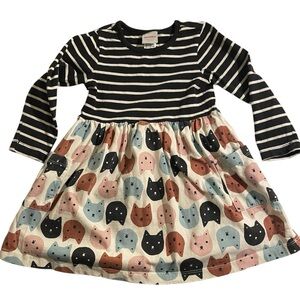 Hanna Andersson Mixie Playdress in Copy Cat Print